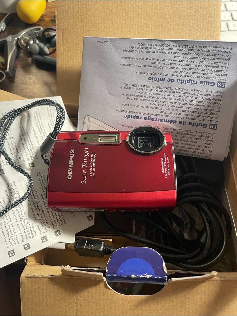 Olympus Stylus Tough 3000 Digital Camera in Red never used/new